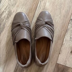 Rockport Brown Leather Twist Slip-Ons